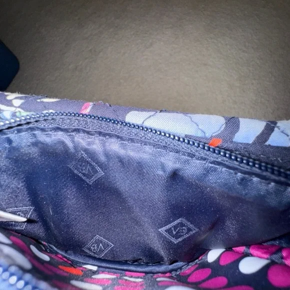 Vera Bradley Zip Card Wallet with Clear ID Window - Picture 4 of 4